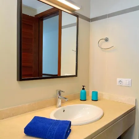 Nyaraló Villa Alisios Share Pool By Plusvillaslanzarote Puerto Calero