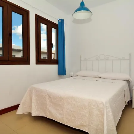 Villa Alisios Share Pool By Plusvillaslanzarote بْوُرتو كاليرو
